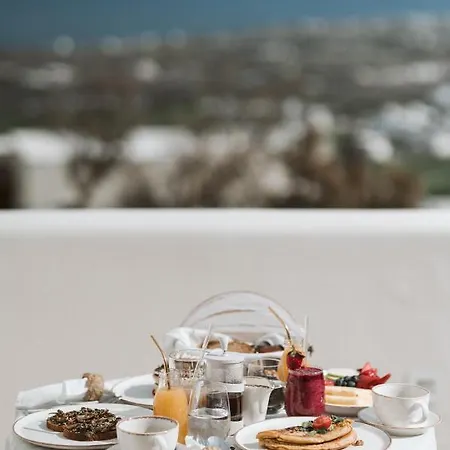 Mod Santorini Vegan Szálloda 5*