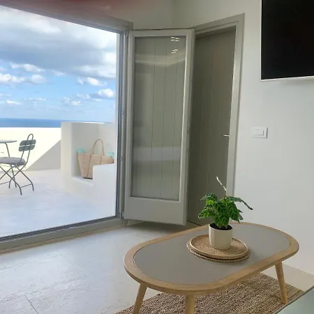 Mod Santorini Vegan Szálloda Fíra