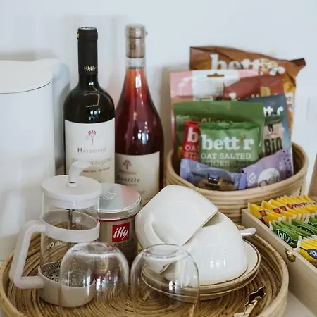 Otel Mod Santorini Vegan