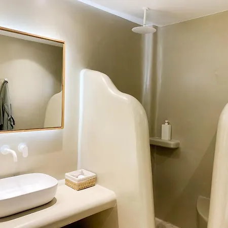 Otel Mod Santorini Vegan Fira (Santorini)