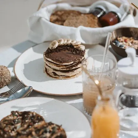 Mod Santorini Vegan Otel 5*