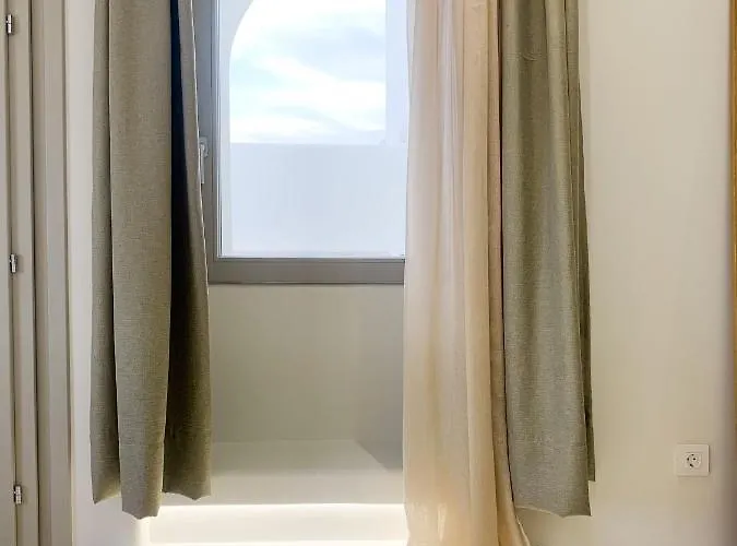 Mod Santorini Vegan Firá