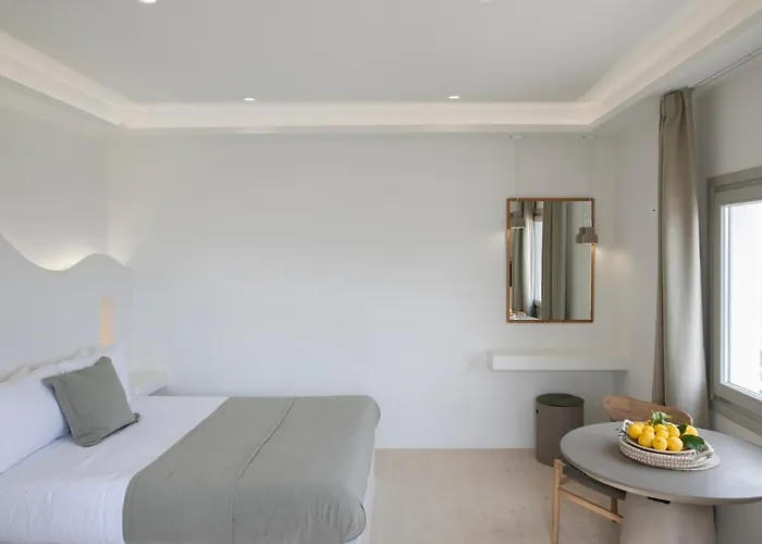 Mod Santorini Vegan Hotel 5*