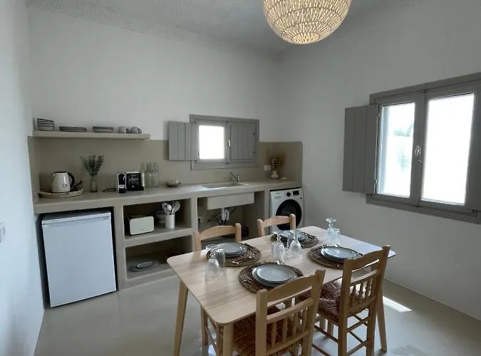 Mod Santorini Vegan Hotel 5*