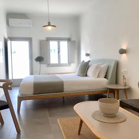 Mod Santorini Vegan Hotel *
