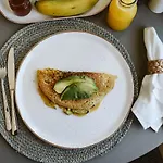 Mod Santorini Vegan