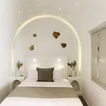 Mod Santorini Vegan 5* Тира